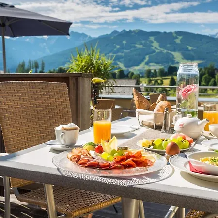 Berghof Ξενοδοχείο 4*