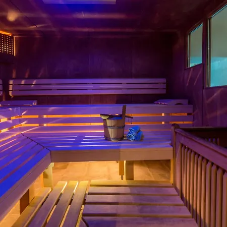 Ξενοδοχείο Berghof 4*