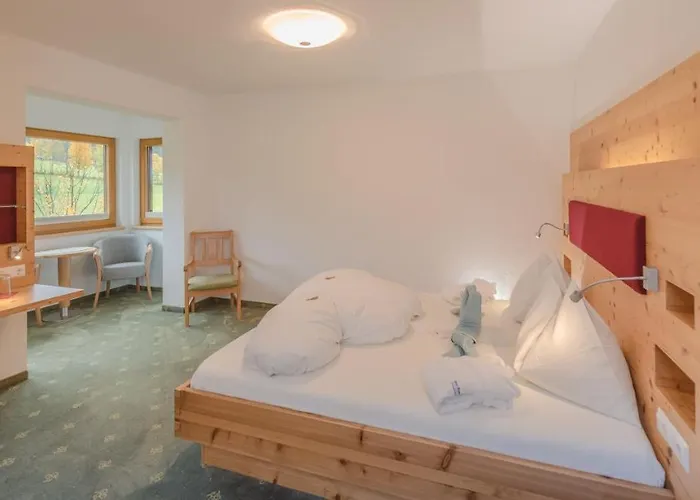 伯格霍夫酒店 酒店 4*